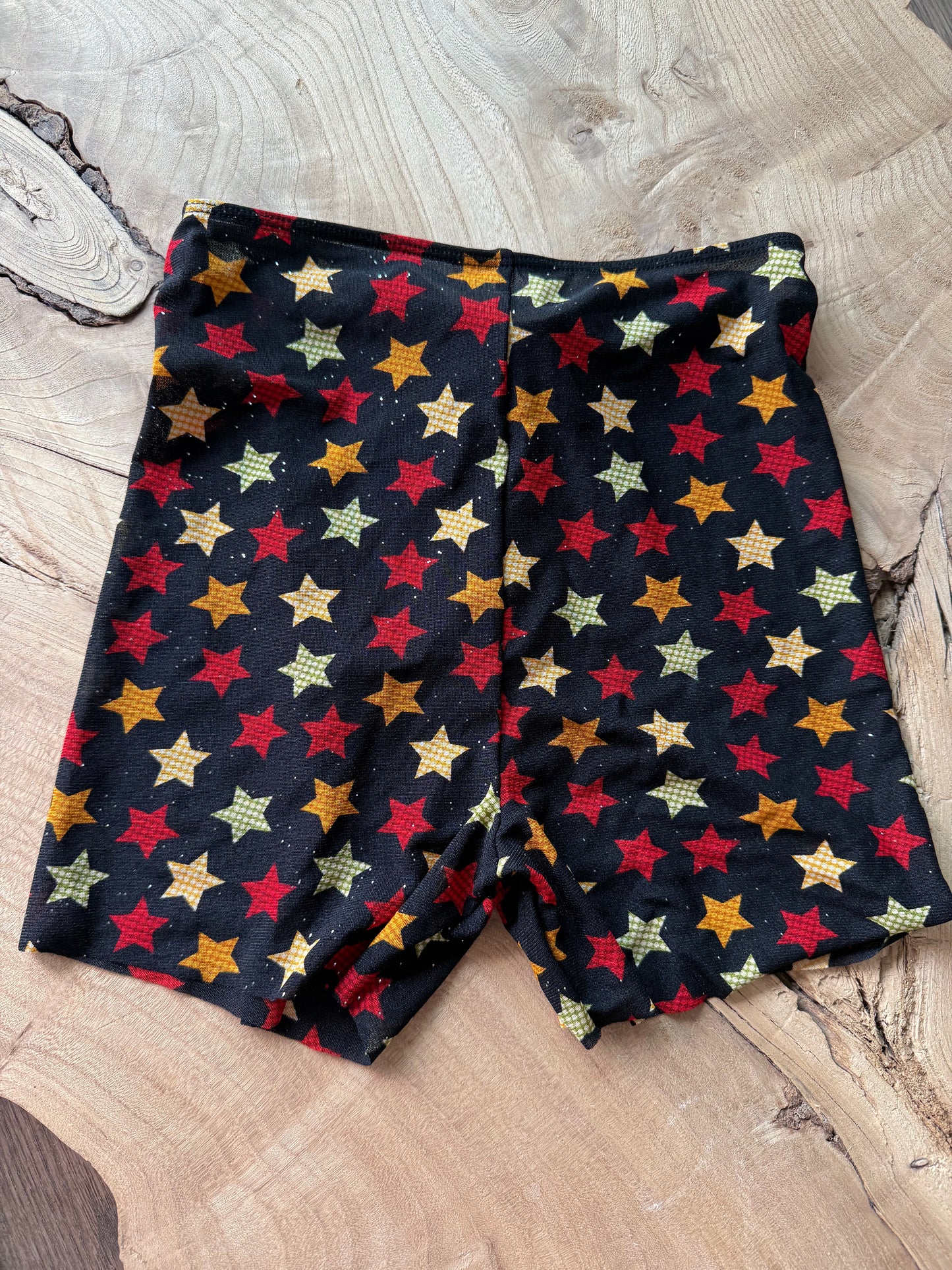 MESH SHORTS W PRINTED PATTERNS