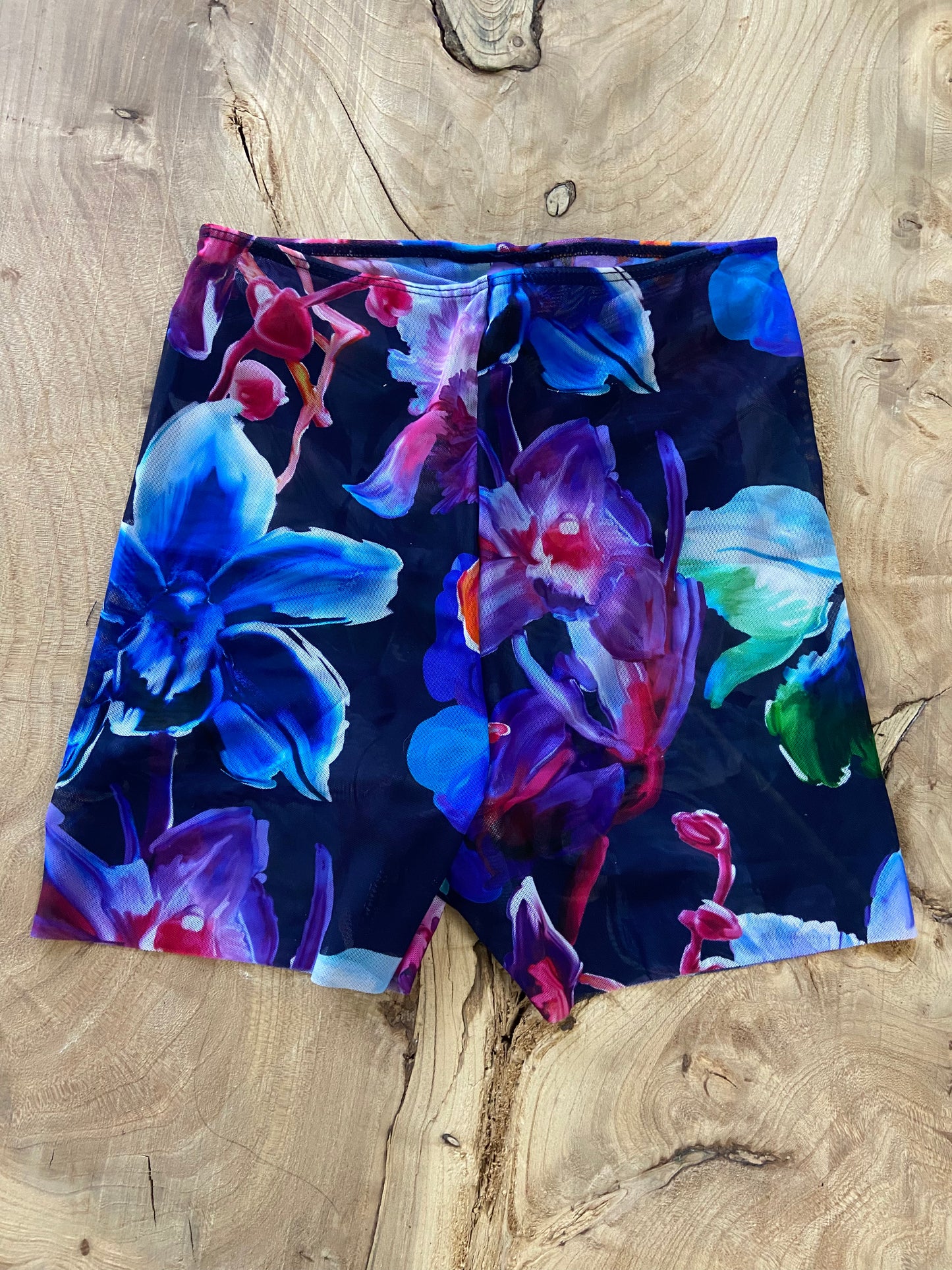 MESH SHORTS W PRINTED PATTERNS